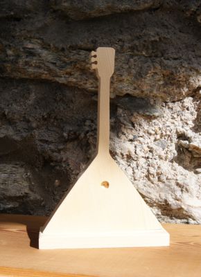 balalalika op voet, tafeldecoratie thema muziek, handgemaakt