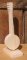 banjo in massief sparrenhout hoogte 15 cm gemonteerd op een sokkel handgemaakte bruiloft tafelmuziek decoratie