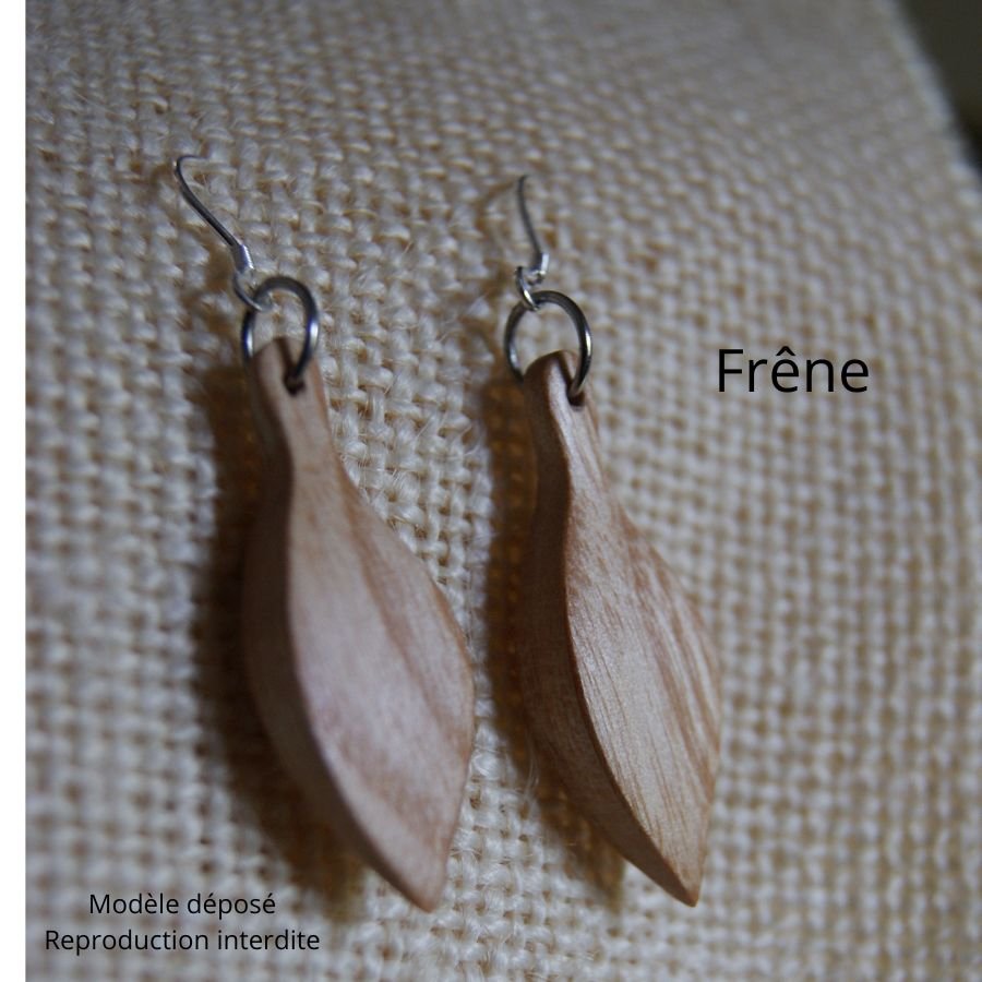 sieraden oorbellen hout handwerk as