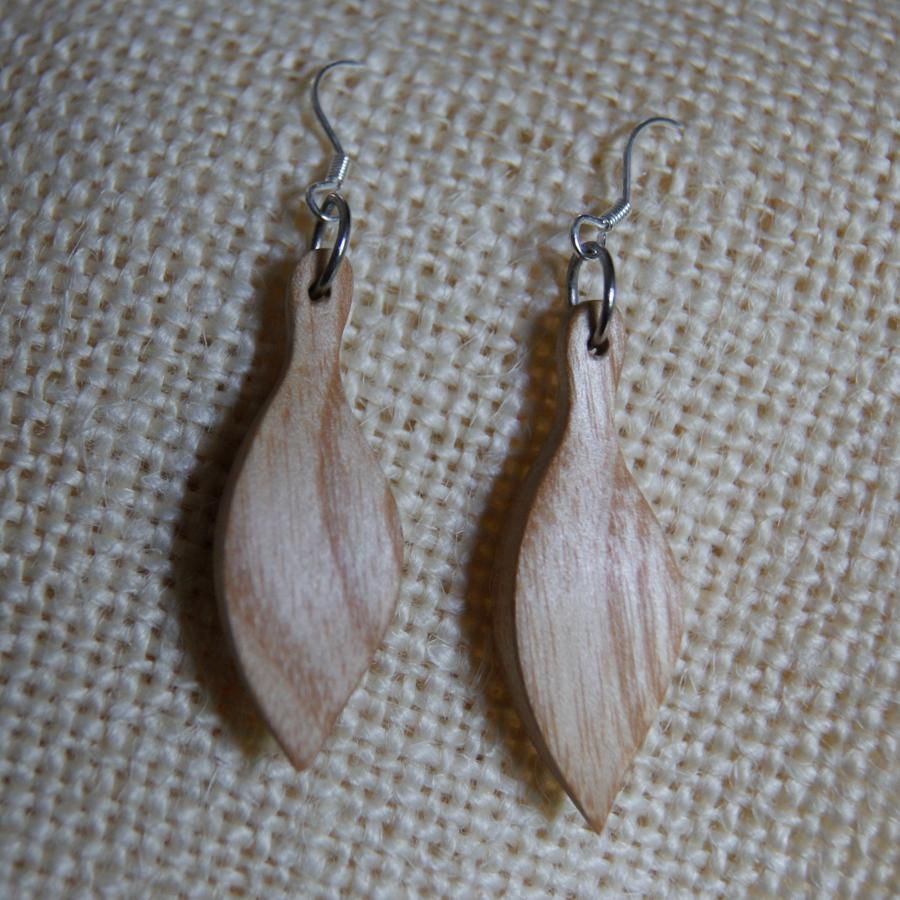 sieraden oorbellen hout handwerk as