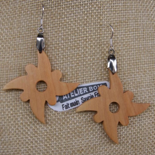 oorbellen gewaxt kersenhout, handgemaakt