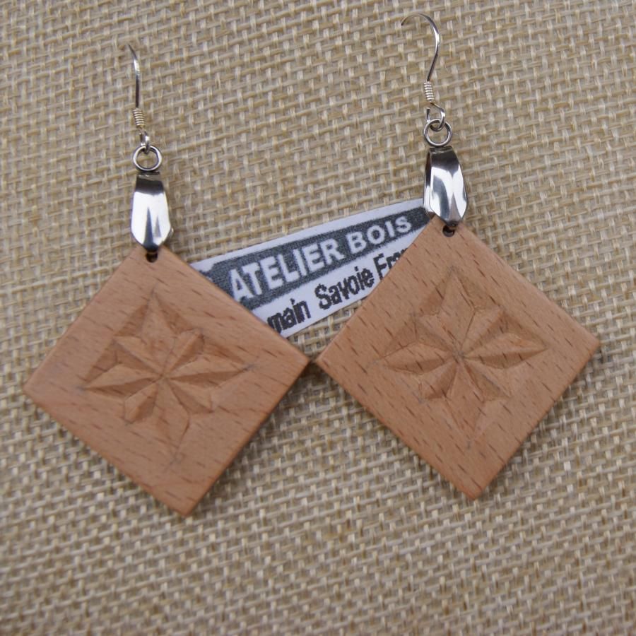 oorbellen vierkant gesneden sieraden natuur massief hout Hetre handgemaakt
