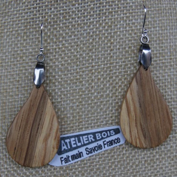 eiken drop oorbellen ethische houten sieraden, natuurjuwelen gewaxt, handgemaakt