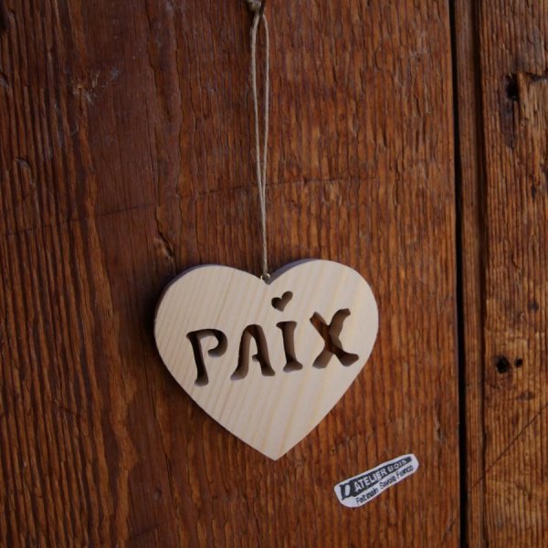 Houten vredeshart om op te hangen, kerstversiering, handgemaakt