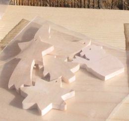 5 deco's voor Pasen of Kerstmis te schilderen om op te hangen op massief esdoornhout handgemaakt