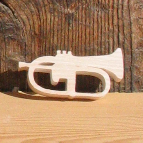 Miniatuur Bugle beeldje in massief hout, handgemaakt