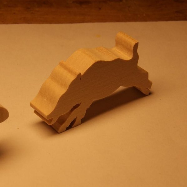 Miniatuur houten zwijn beeldje natuur, jacht, bos