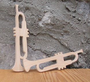 3mm massief esdoorn trompet beeldje, met de hand gesneden, decoratieve miniatuur, muziek scrapbooking versiering