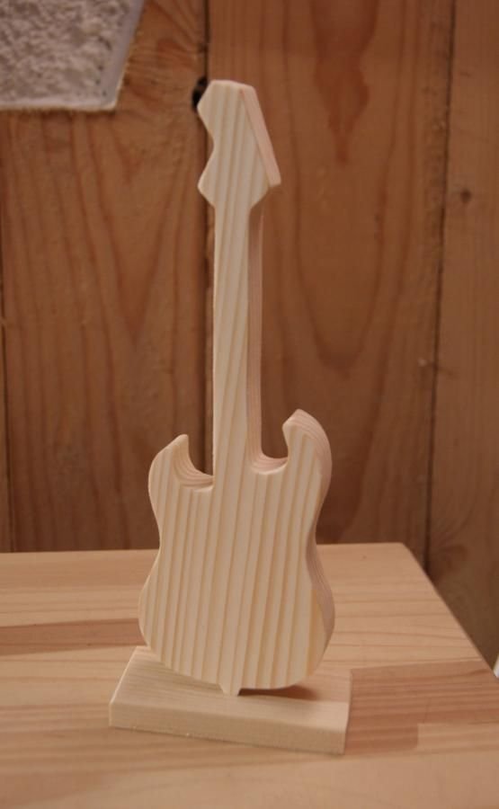 Houten elektrische gitaar ht 20cm muziekdecoratie, muzikant geschenk, handgemaakt