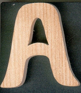 Houten letter A om te schilderen en te lijmen