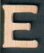 Houten letter E hoogte 5cm om te plakken