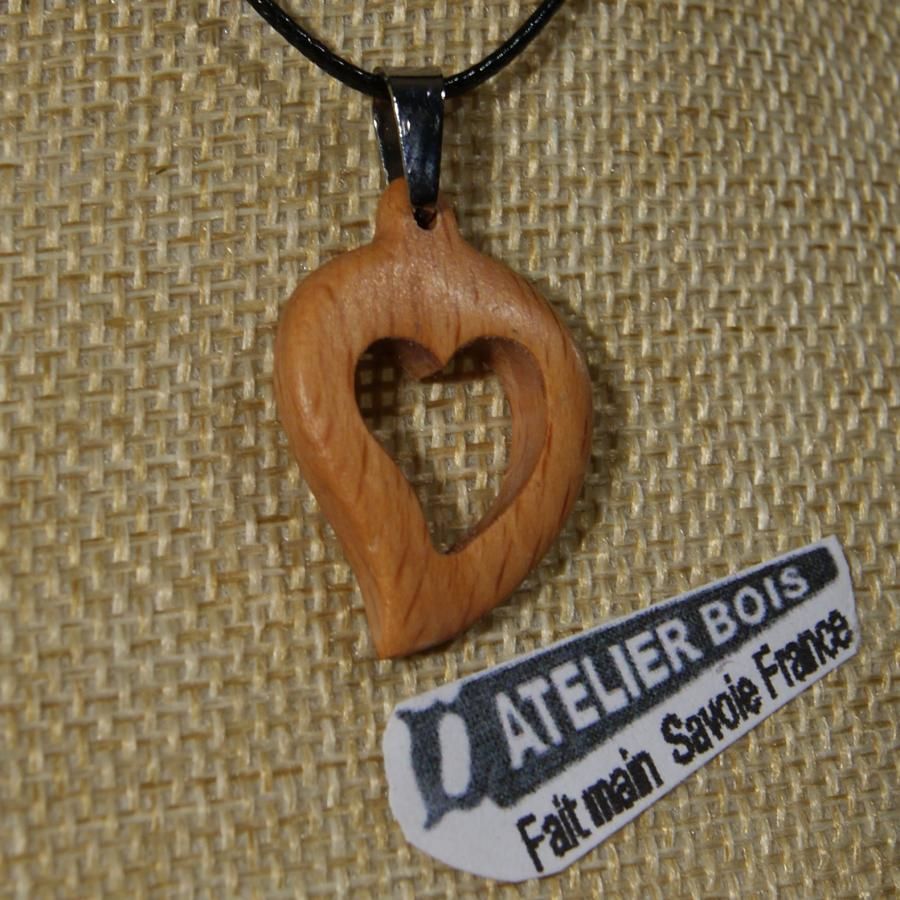 Beukenhouten hartenset, oorbellen en hanger, houten huwelijkscadeau idee, Valentijnsdag, handgemaakt