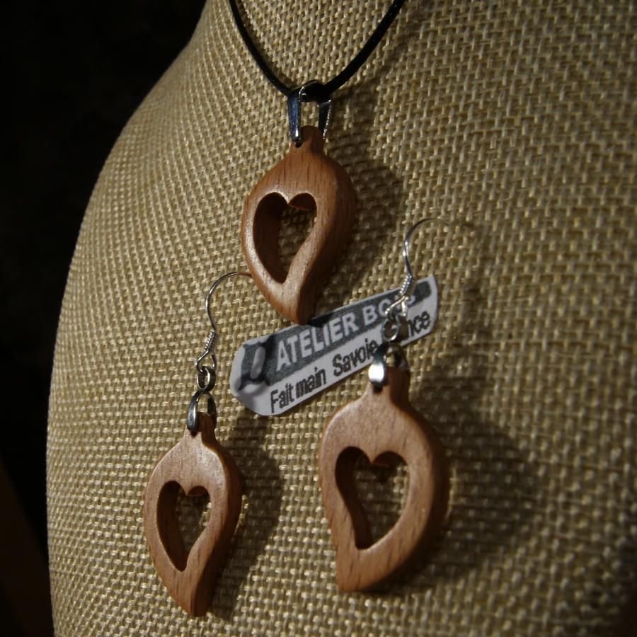Beukenhouten hartenset, oorbellen en hanger, houten huwelijkscadeau idee, Valentijnsdag, handgemaakt