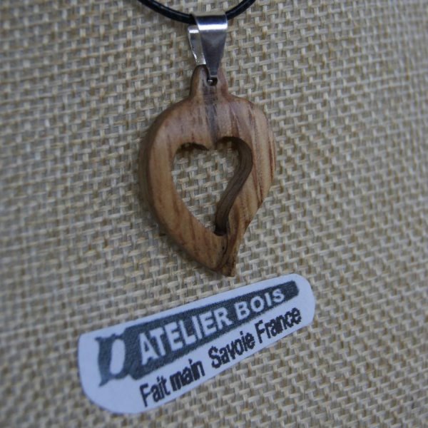 eiken hart hanger, hout bruiloft, valentijnsdag, hout en natuur sieraden, handgemaakt