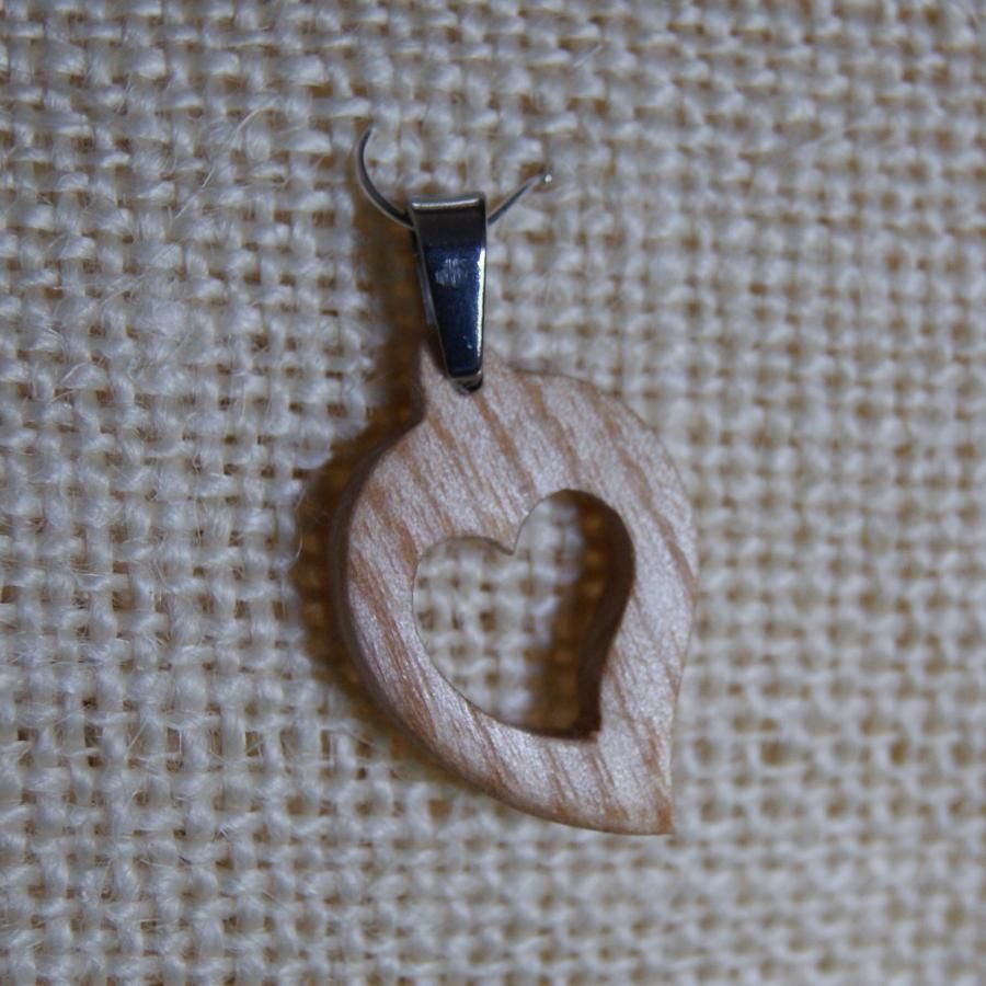 hart hanger van essenhout, hout bruiloft, valentijnsdag, hout en natuur sieraden, handgemaakt