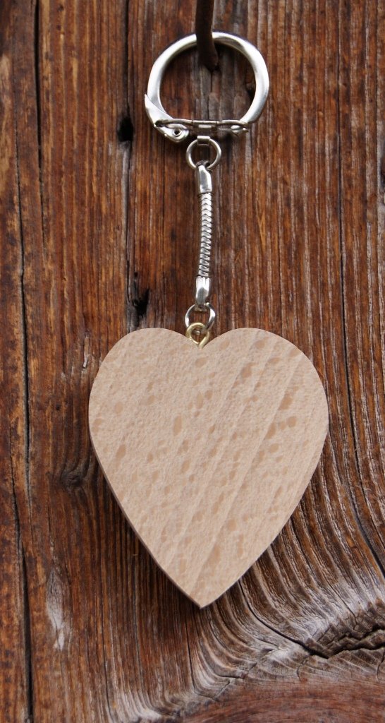 sleutelhanger hart beuk, handmatige activiteit schilderen, pyrografie, te personaliseren voor valentijnsdag