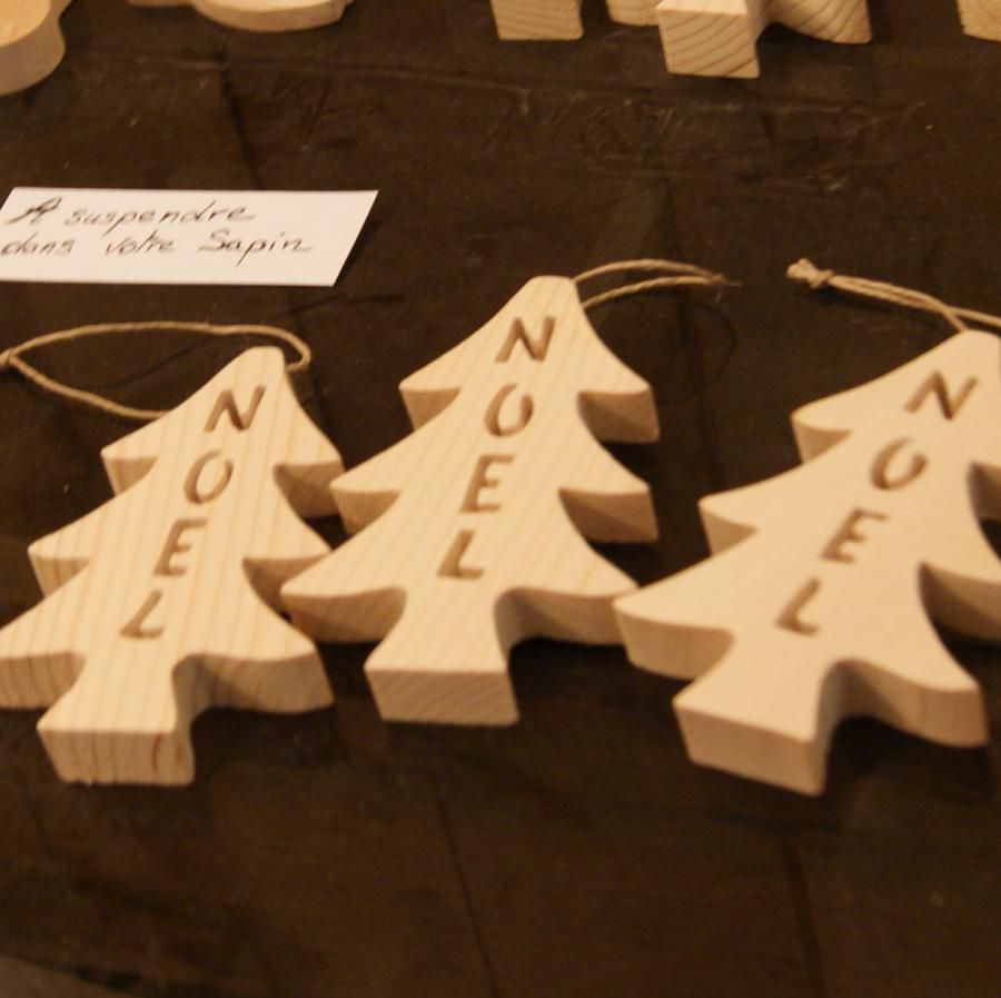 Kerstbal 12 cm in hout