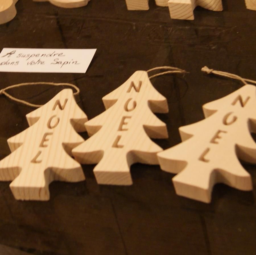 Kerstbal 12 cm in hout