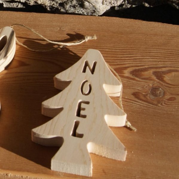Kerstbal 12 cm in hout