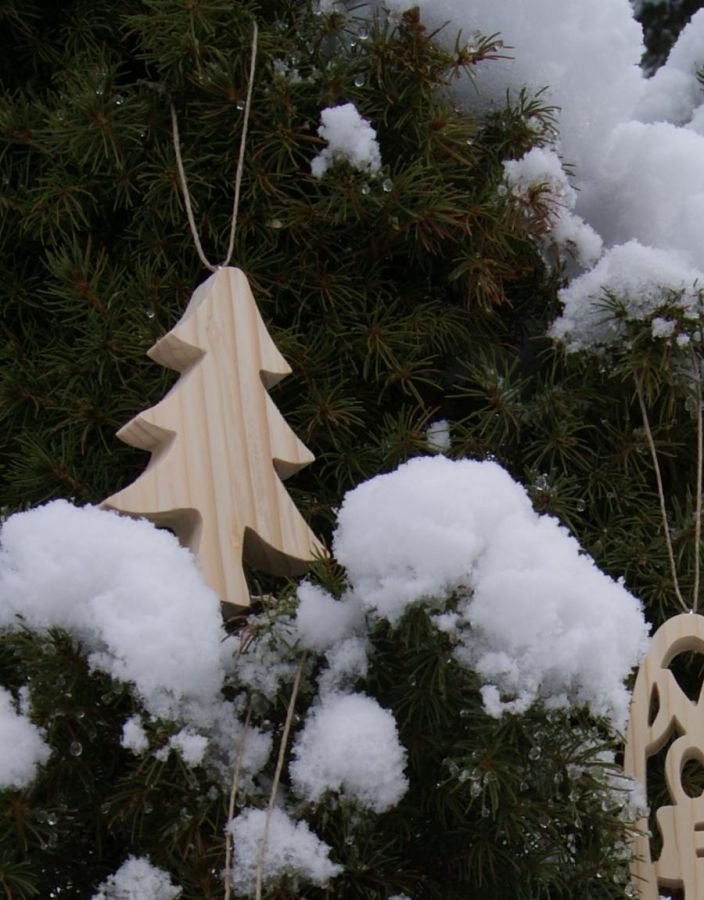 10 cm massief houten kerstboom om te beschilderen en op te hangen, handgesneden