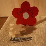 Kerstboom plaatskaartje in massief sparrenhout, herbruikbaar, om te versieren, per 10, naamkaartje voor kersttafel, natuurthema, berg, handgemaakte boom