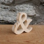bord en, ampersand 5 cm in hout te plaatsen