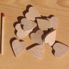 10 miniatuur harten te plakken om massief hout handgemaakte scrapbooking versiering te versieren