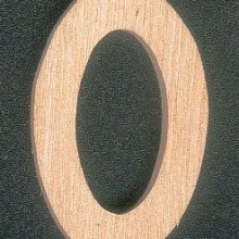 Houten letter O hoogte 5 cm om te plakken