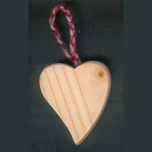 Klein schuin houten hart om Sint Valentijn op te hangen